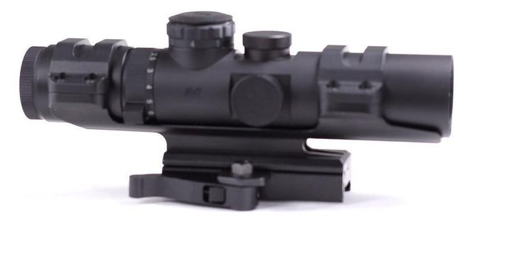 NcSTAR 2-7x32 XRS Illuminated Scope